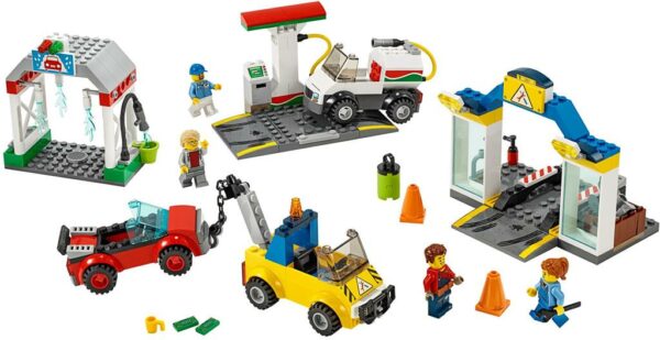 LEGO-City-Centrum-motoryzacyjne-60232-2
