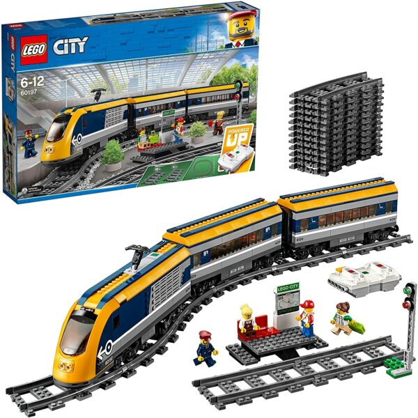 LEGO-City-Pociąg-pasażerski-60197-1