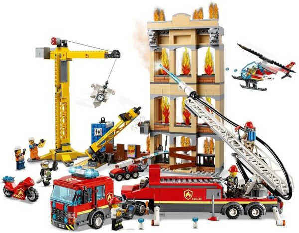 LEGO-City-straz-pozarna-w-srodmiesciu-4